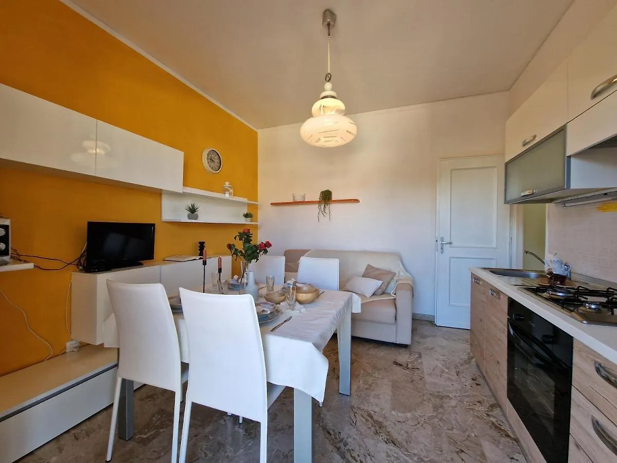 2 Locali - 100 Metri Dal Mare - Free Parking Apartment Loano Italy