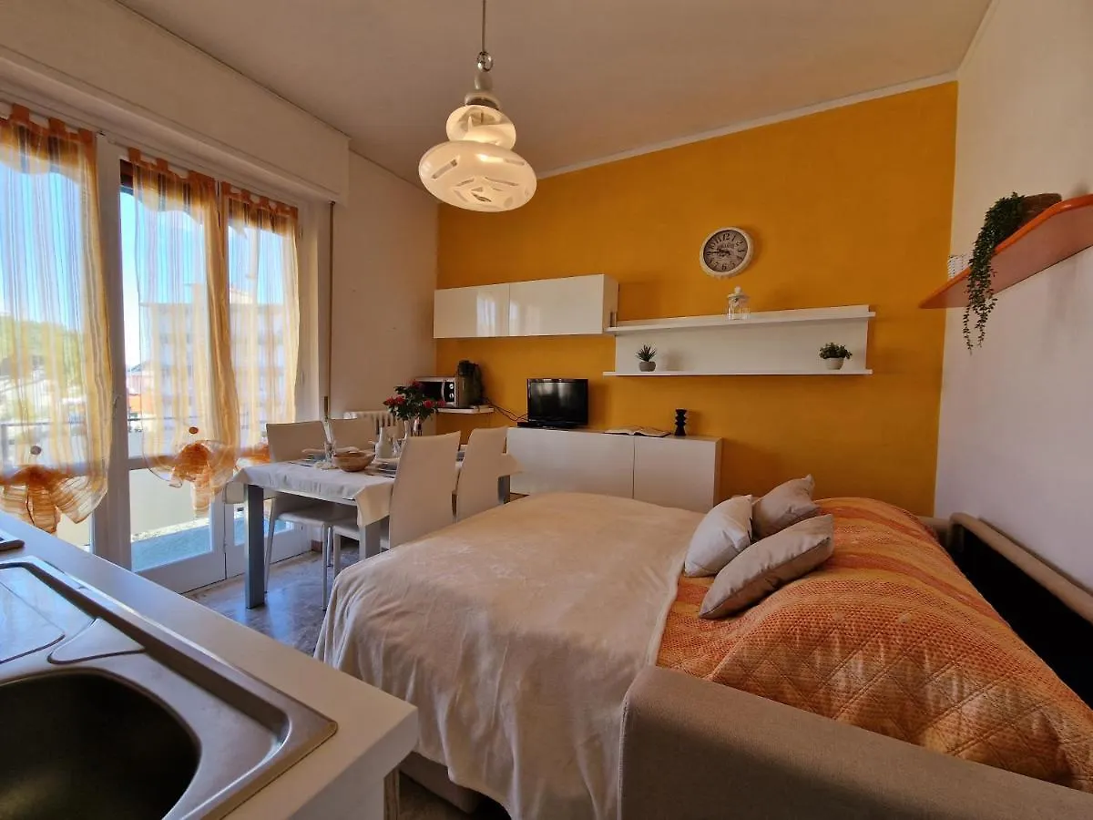 2 Locali - 100 Metri Dal Mare - Free Parking Daire Loano İtalya