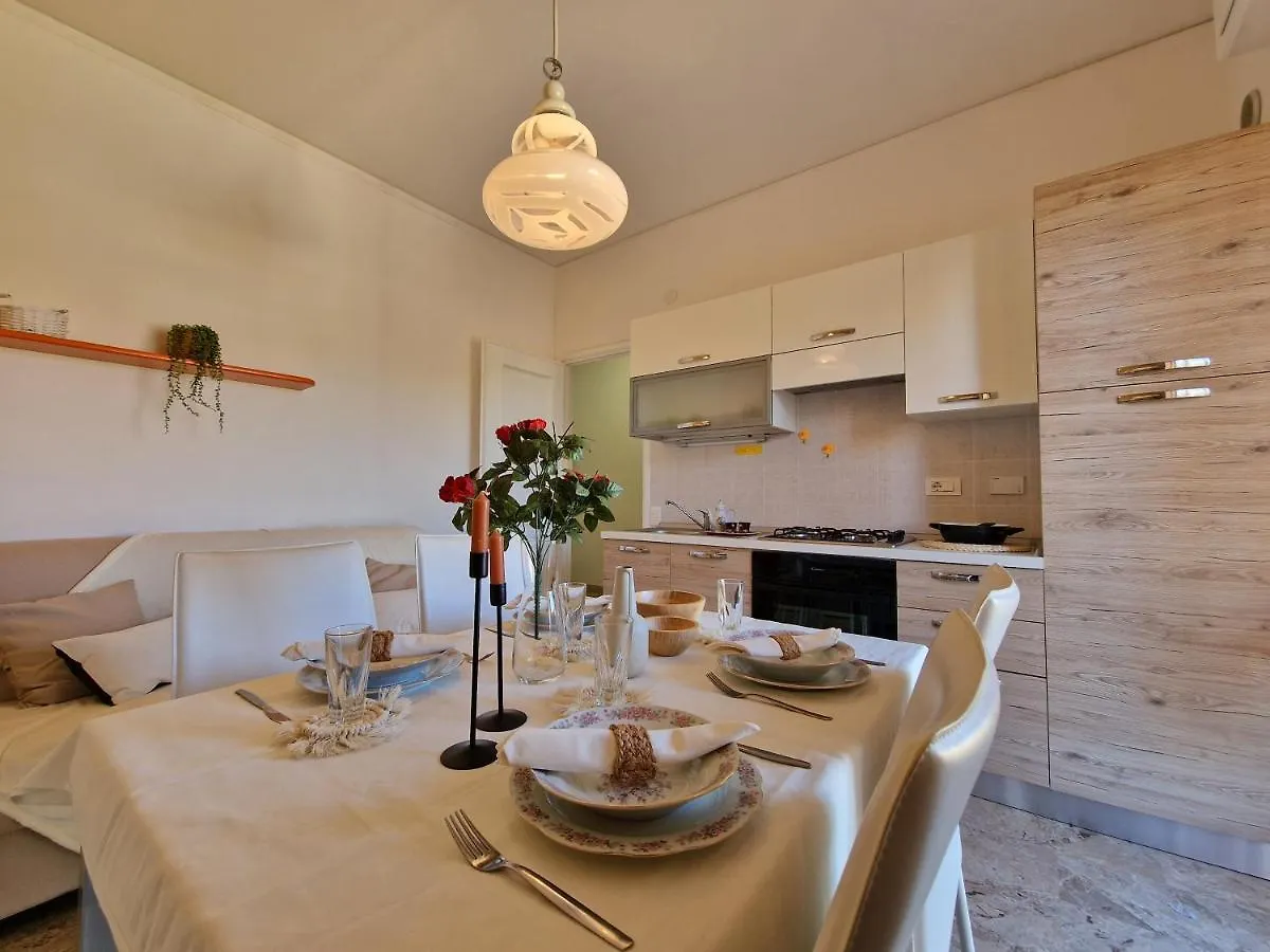2 Locali - 100 Metri Dal Mare - Free Parking Daire Loano 0*,  İtalya